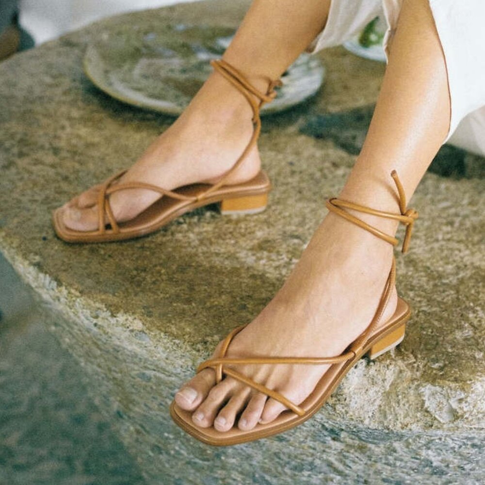 NWOT LOQ Ara Lace Up Wrap Leather Sandals in Cuero Tan Size 9US 39EU